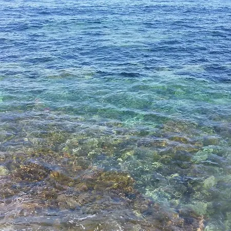 Almaran Port & 3*