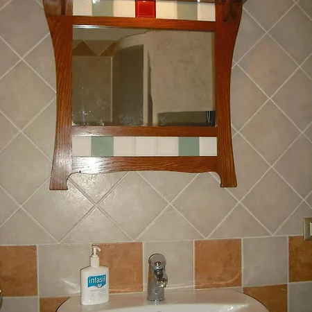 Bed & Breakfast Almaran Port &