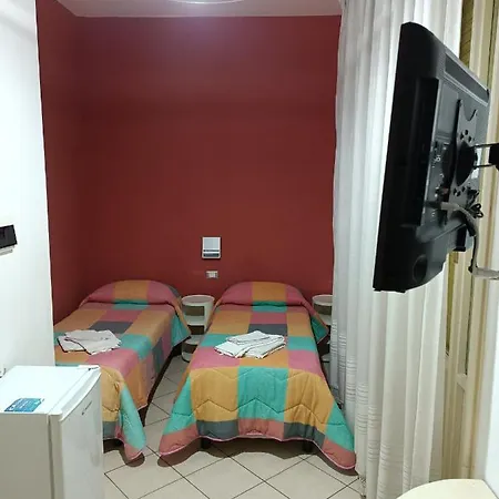 Almaran Port & Oda ve Kahvaltı 3*