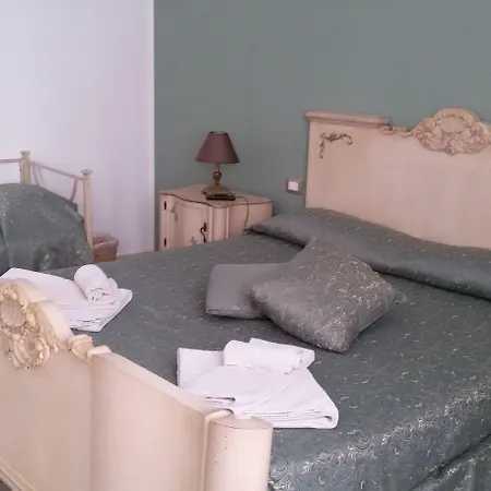 Almaran Port & Trapani