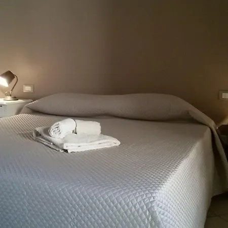 Almaran Port & Oda ve Kahvaltı 3*