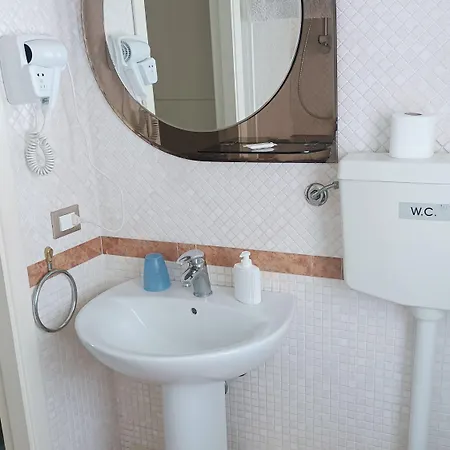 Almaran Port & Oda ve Kahvaltı 3*