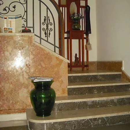 Almaran Port & Bed & Breakfast Trapani