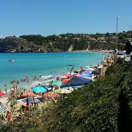 Almaran Port & Oda ve Kahvaltı 3*